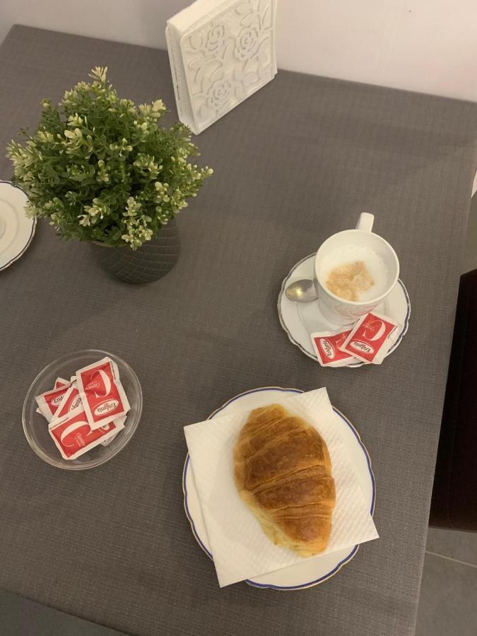 Hotel Poerio Napoli Dış mekan fotoğraf