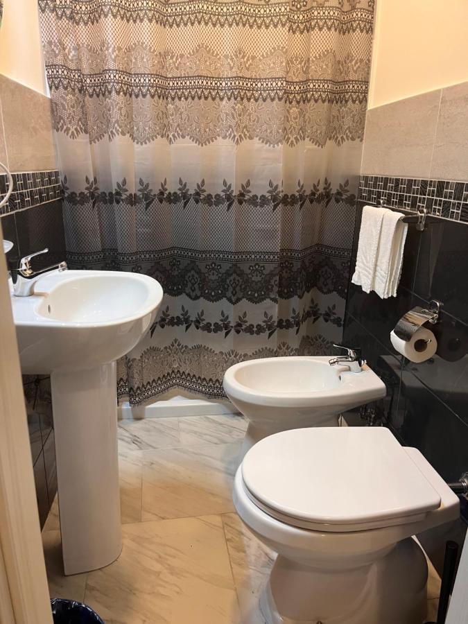 Hotel Poerio Napoli Dış mekan fotoğraf