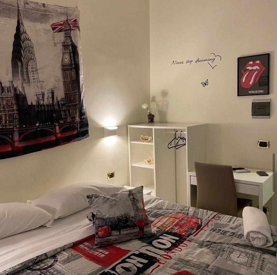 Hotel Poerio Napoli Dış mekan fotoğraf